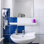 Bertha בית הארחה 3*