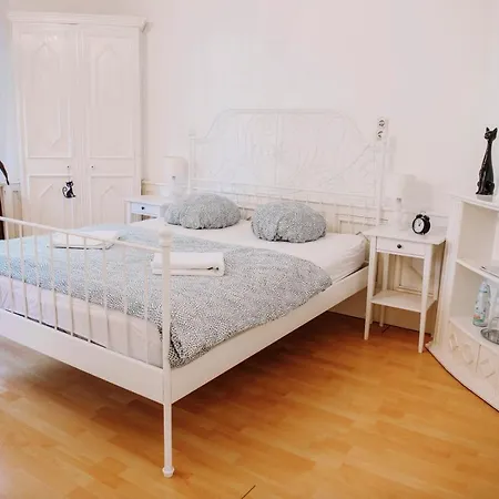 Bertha بيت ضيافة